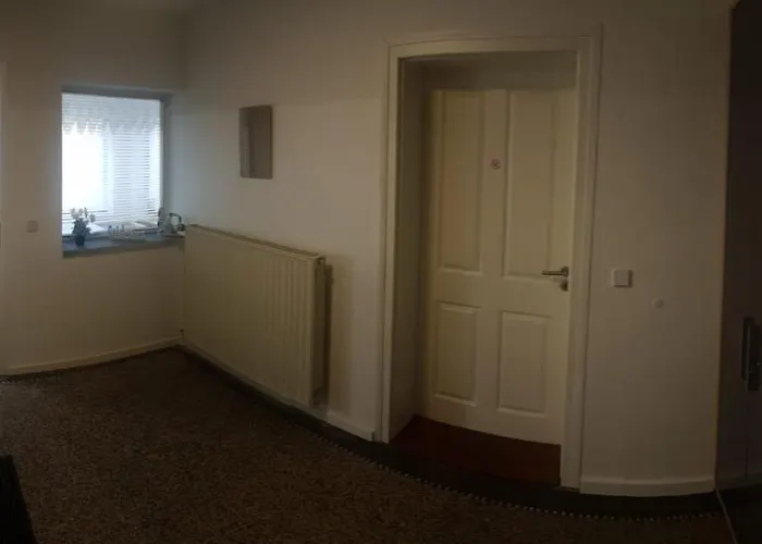 Grosse Monteurs Und Handwerkerwohnung Nahe Potsdam Berlin Bad Belzig Und Brandenburg Zur Weissen Taube بيليتس